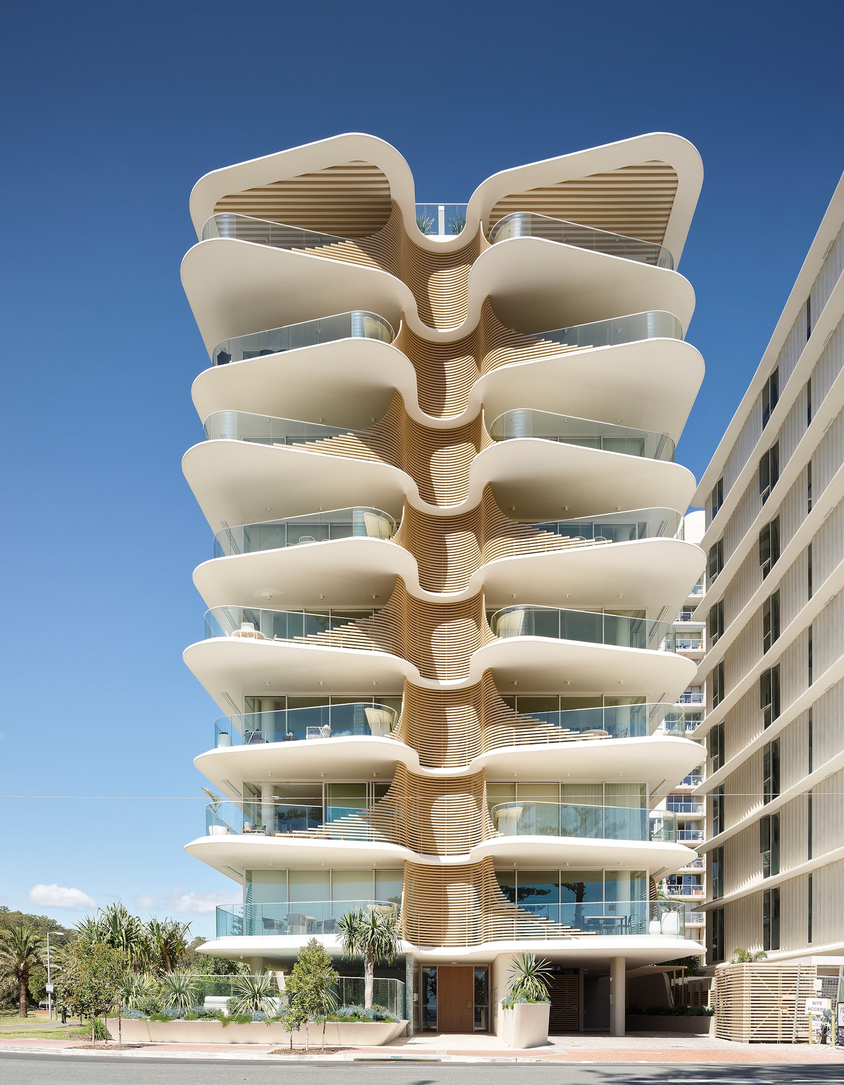 © KOICHI TAKADA ARCHITECTS