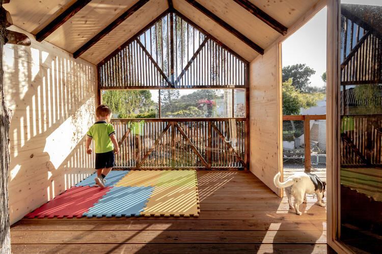Between Wood Craftsmanship and Small-Space Design: Discovering the Work of Madeiguincho in Portugal - Image 3 of 22