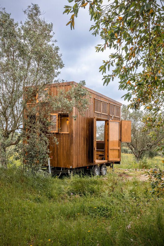 Between Wood Craftsmanship and Small-Space Design: Discovering the Work of Madeiguincho in Portugal - Image 6 of 22