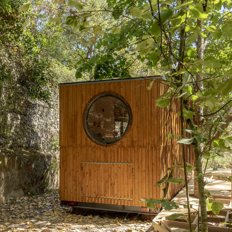 Between Wood Craftsmanship and Small-Space Design: Discovering the Work of Madeiguincho in Portugal - Image 7 of 22