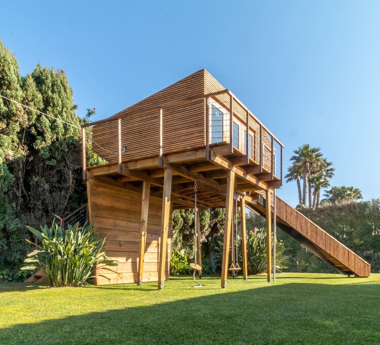 Between Wood Craftsmanship and Small-Space Design: Discovering the Work of Madeiguincho in Portugal - Image 11 of 22