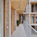 Social Housing Units 2104 / HARQUITECTES - Interior Photography, Wood, Concrete, Balcony