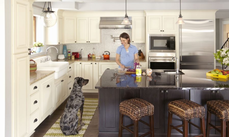 Two Tone Kitchen Cabinets - Black and White