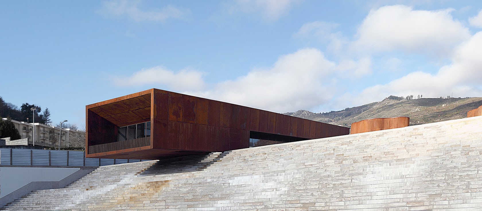 © Barbosa & Guimarães Architects