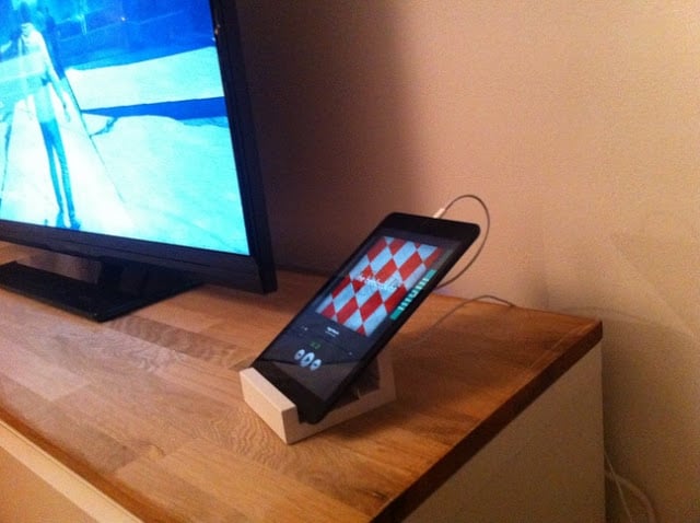 21 Unusual Ways to Use the IKEA Picture Ledge All Around the House 25 IKEA picture ledge tablet stand