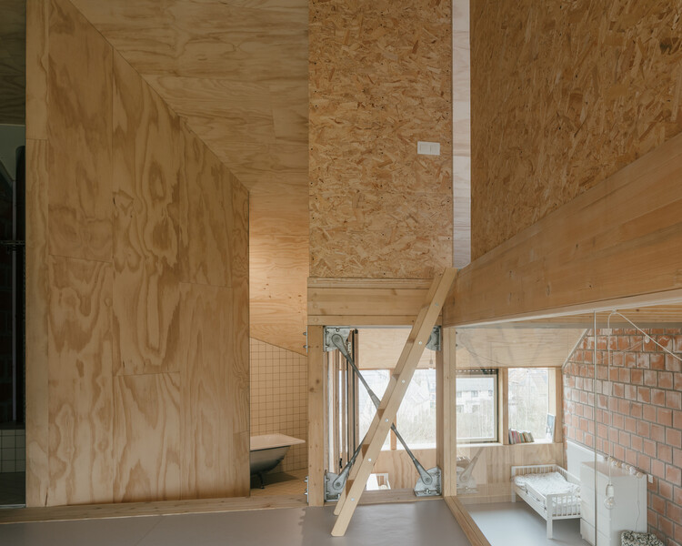 From Tradition to Innovation: How Modern Technologies are Transforming the Potential of Wood - Image 5 of 10