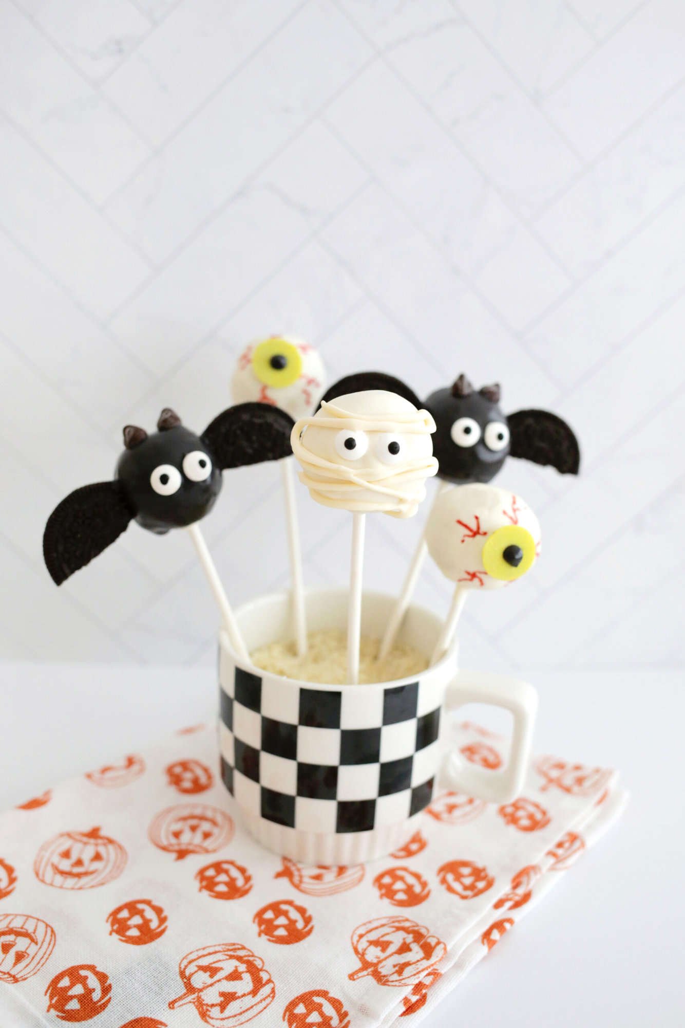 halloween cake pops