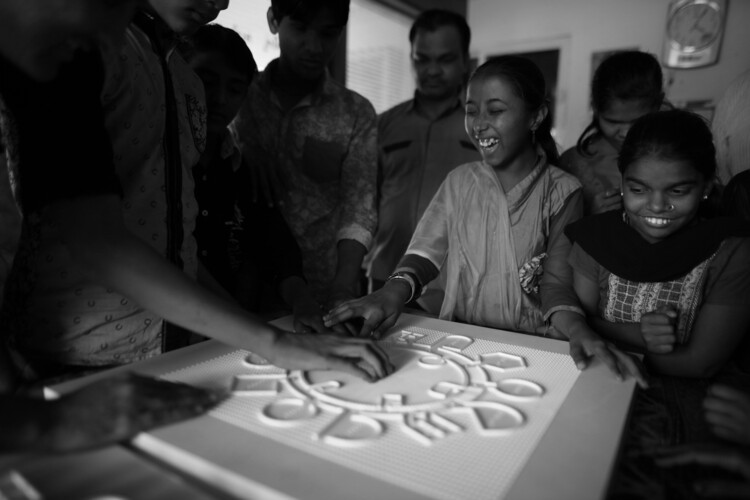 Architects as Mediators: Three Cases of Dialogue Between Communities, Governments, and Businesses in the Global South - Image 6 of 17