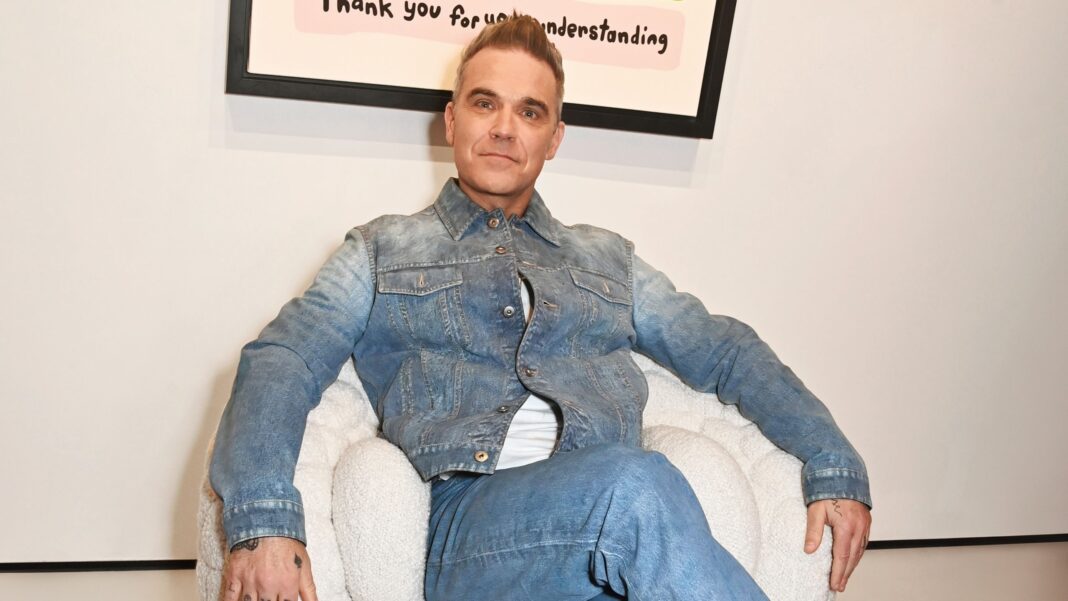 Robbie-Williams-designed-a-chair-specifically-for-introverts.jpg