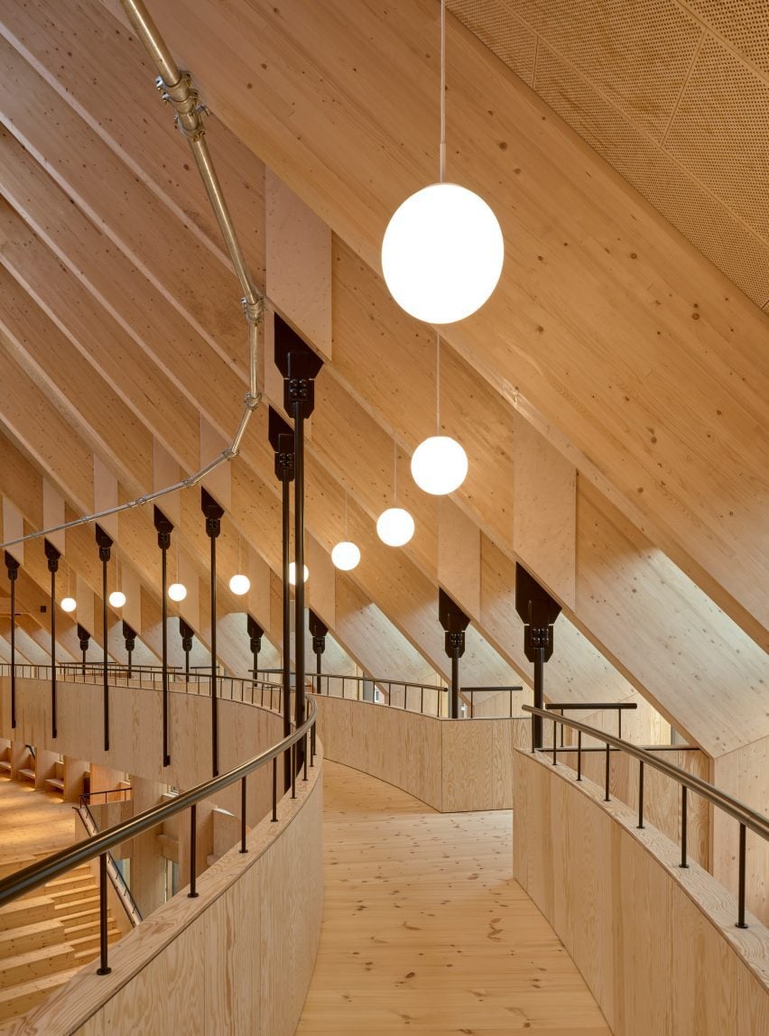 Centre for Health by Dorte Mandrup