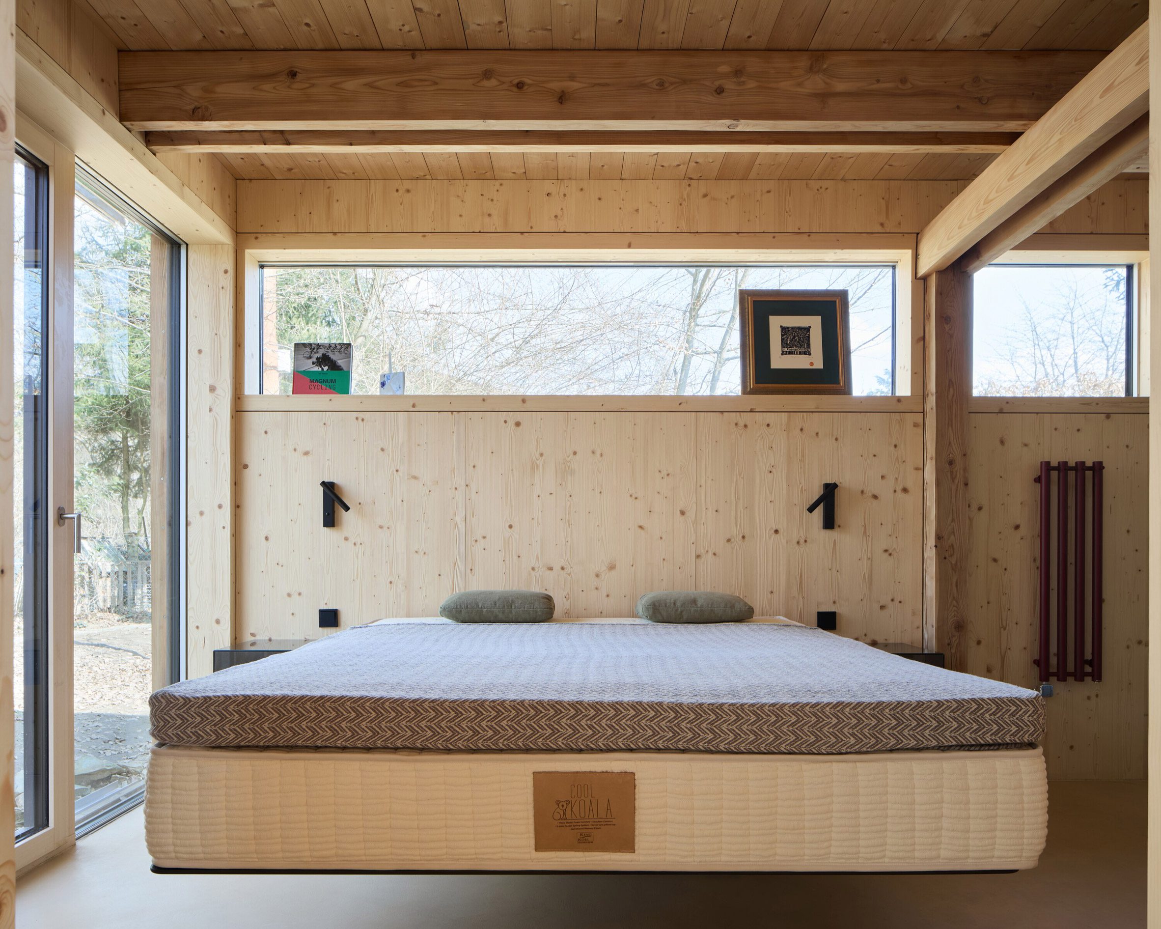 Bedroom interior of Medník House extension