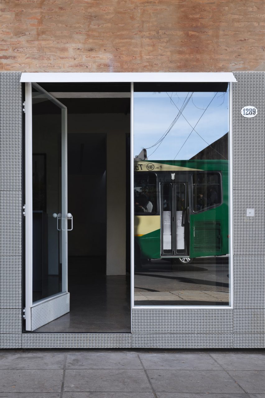 Enofilo by Juan Campanini – Josefina Sposito